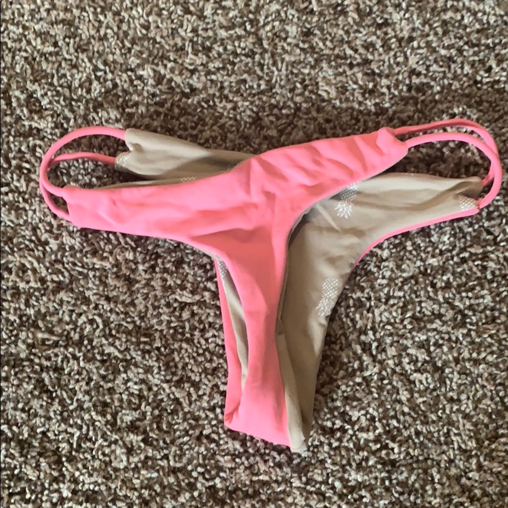 Midori Bikini - Picture 2 of 2